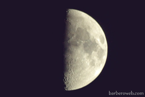 Foto: Luna, no llena, pero luna