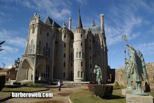 Foto: Foto del Palacio Episcopal de Gaudi en Astorga