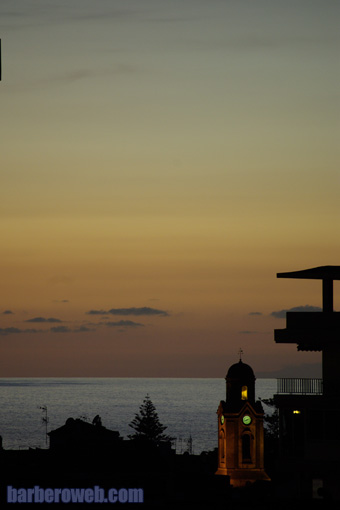 Foto: Torre al atardecer